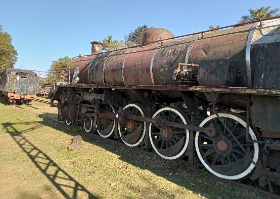 trains.jpg